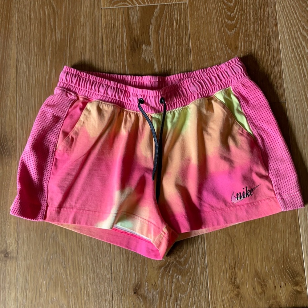 Nike ladies shorts
